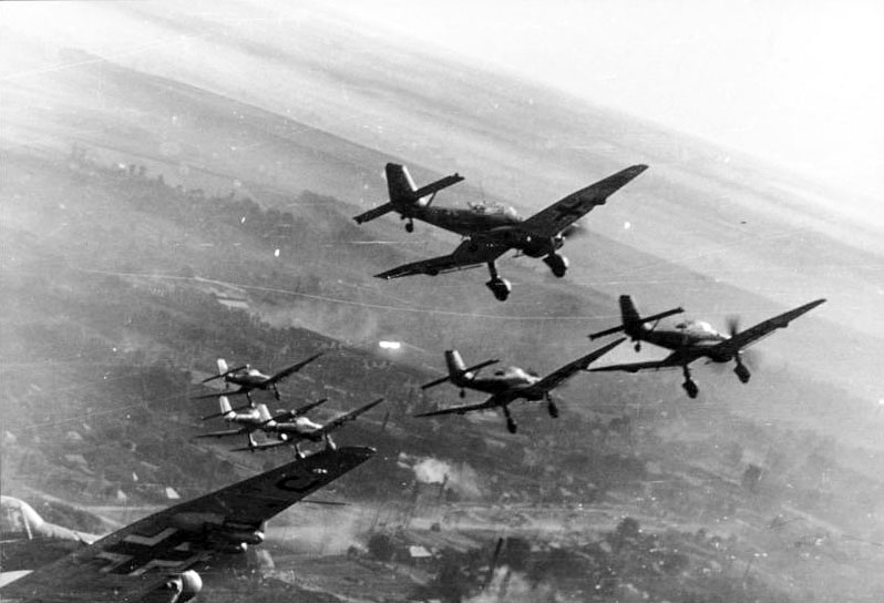 מטוסים גרמניים במלחמת העולם השנייה (צילום: ריצ&#039;ארד אופיץ, ויקיפדיה)