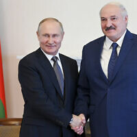 ברית עריצים, ולדימיר פוטין ואלכסנדר לוקשנקו (צילום: Alexei Nikolsky, Sputnik, Kremlin Pool Photo via AP, File)