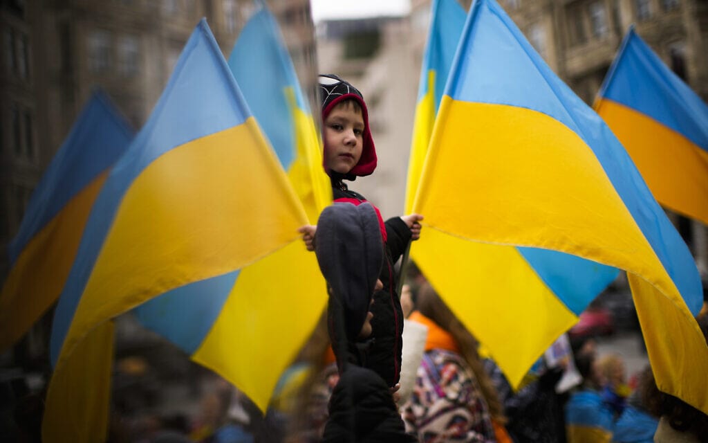 הפגנה נגד המלחמה באוקראינה באיסטנבול, טורקיה, 7 במרץ 2022 (צילום: AP Photo/Francisco Seco)