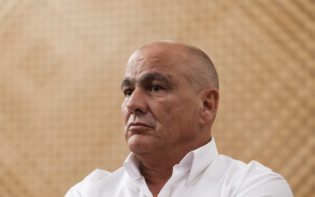 יו&quot;ר בנק הפועלים לשעבר דני דנקנר בבית המשפט המחוזי בתל אביב, 2 ביוני 2014 (צילום: פלאש90)