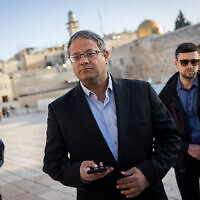 חבר הכנסת איתמר בן גביר בכותל המערבי בירושלים, 31 במרץ 2022 (צילום: יונתן זינדל, פלאש 90)