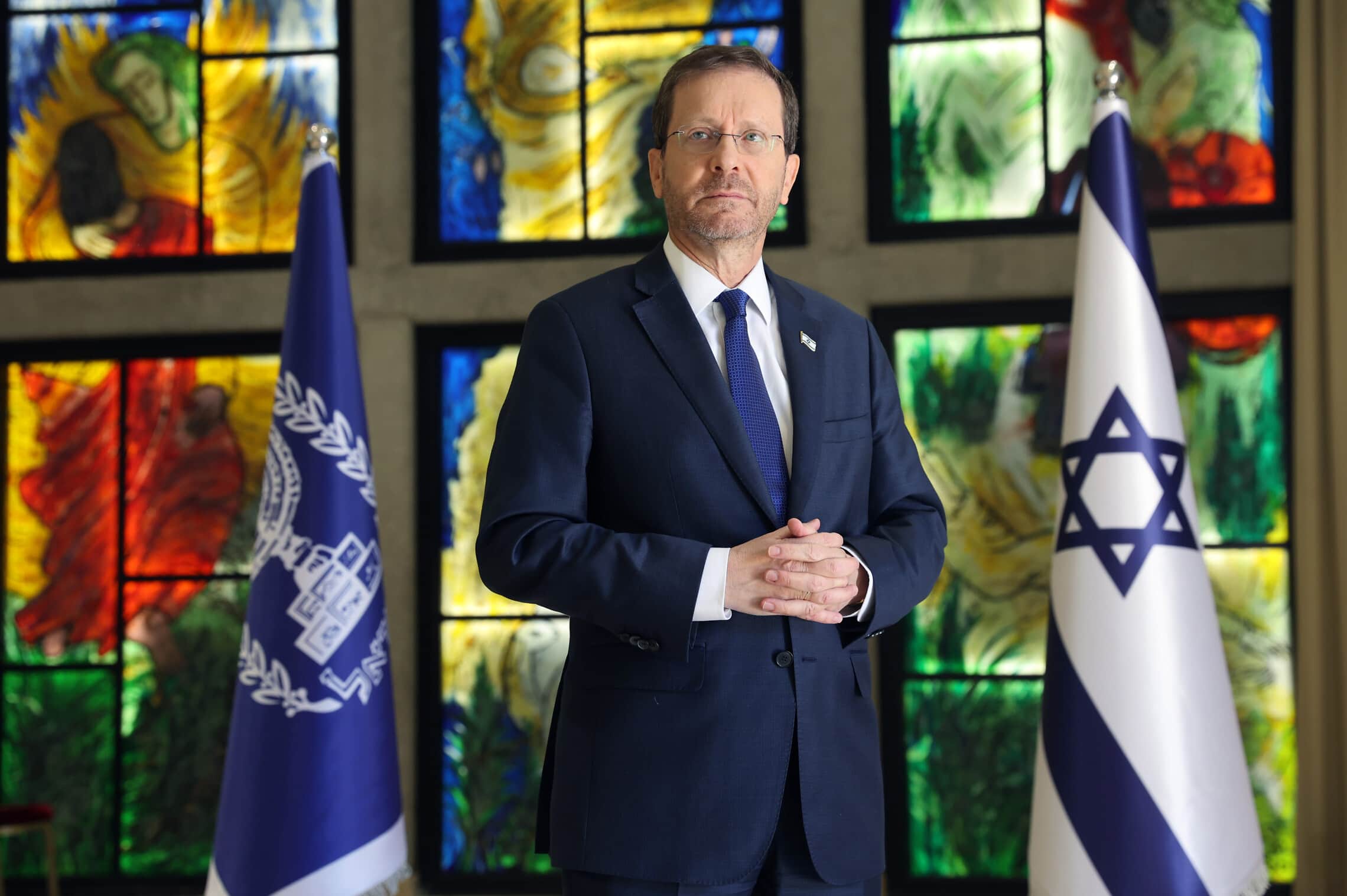 נשיא המדינה יצחק הרצוג בבית הנשיא,14 באפריל 2022 (צילום: אריאל ירוזולימסקי עבור זמן ישראל)