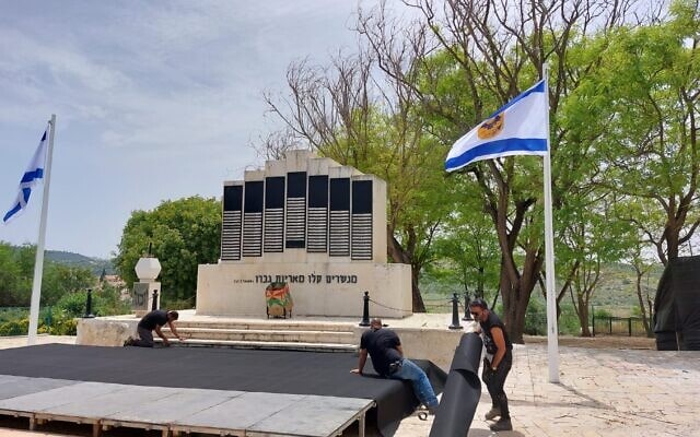 אנדרטת היזכור לחללי מערכות ישראל ונפגעי פעולות האיבה בבית שמש, מאי 2022 (צילום: עומר שרביט)