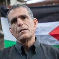 ח"כ מוסי רז בסיור בשייח' ג'ראח, 22 בינואר 2022 (צילום: Noam Revkin Fenton/Flash90) ח"כ מוסי רז בסיור בשייח' ג'ראח, 22 בינואר 2022 (צילום: Noam Revkin Fenton/Flash90)