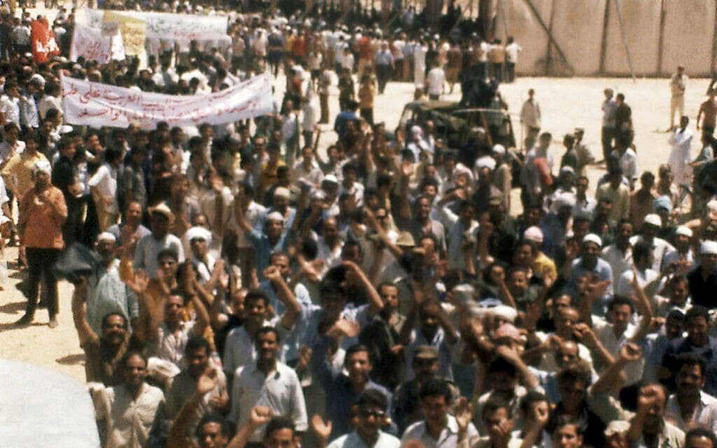 צעדת הלובים לקהיר,יולי 1973 (צילום: AP Photo)