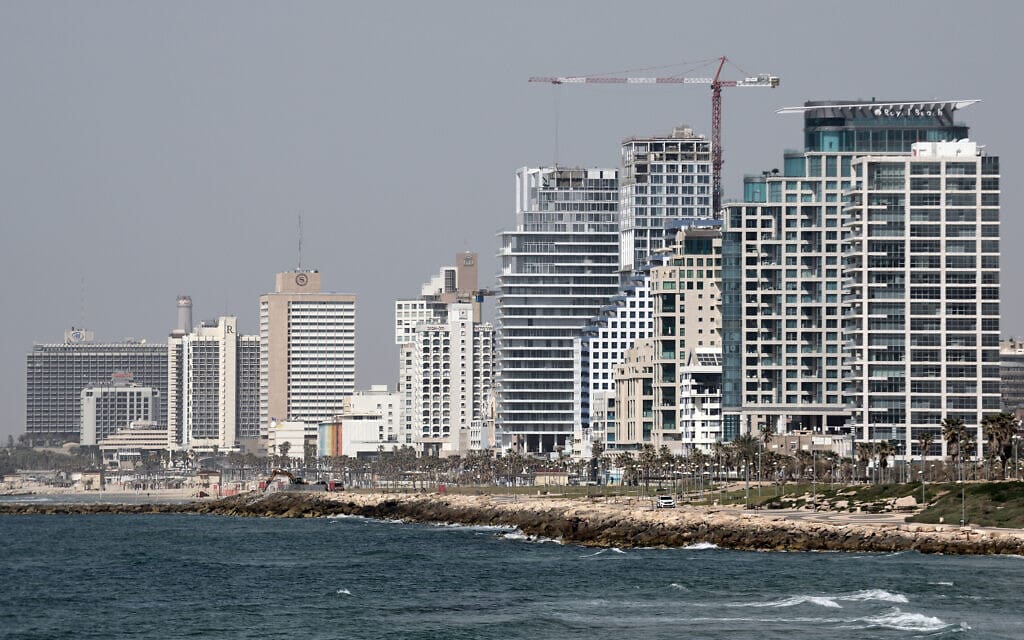 מלונות בתל אביב, מרץ 2020 (צילום: Gili Yaari /Flash90)