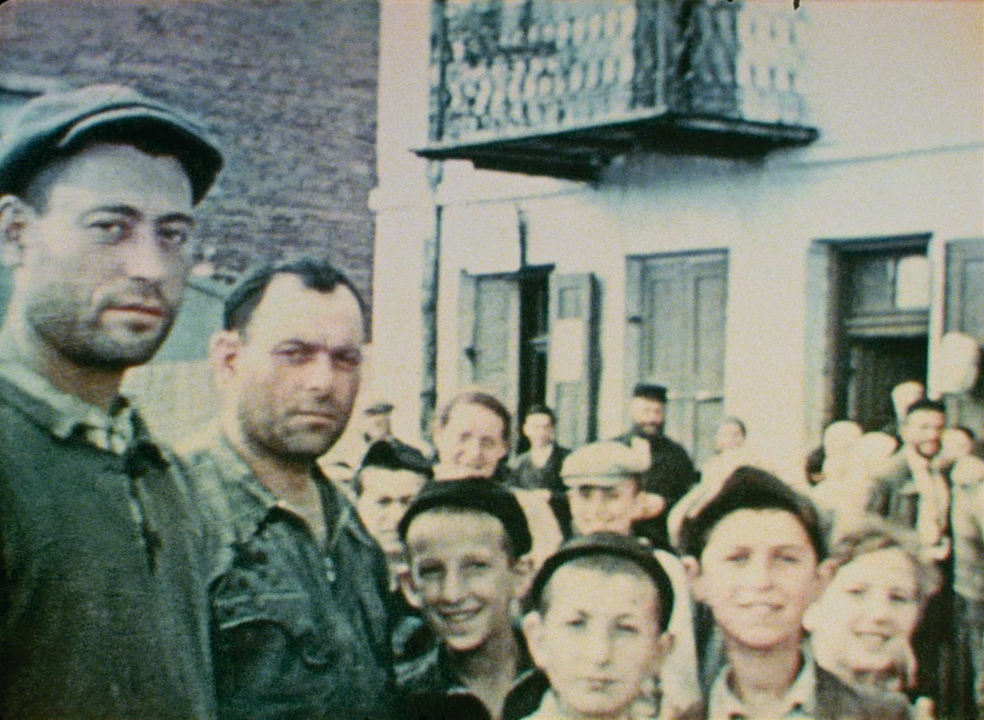 תושבי נאשיילסק ב־1938 (צילום: באדיבות Family Affair Films, כל הזכויות שמורות למוזיאון לזכר השואה)