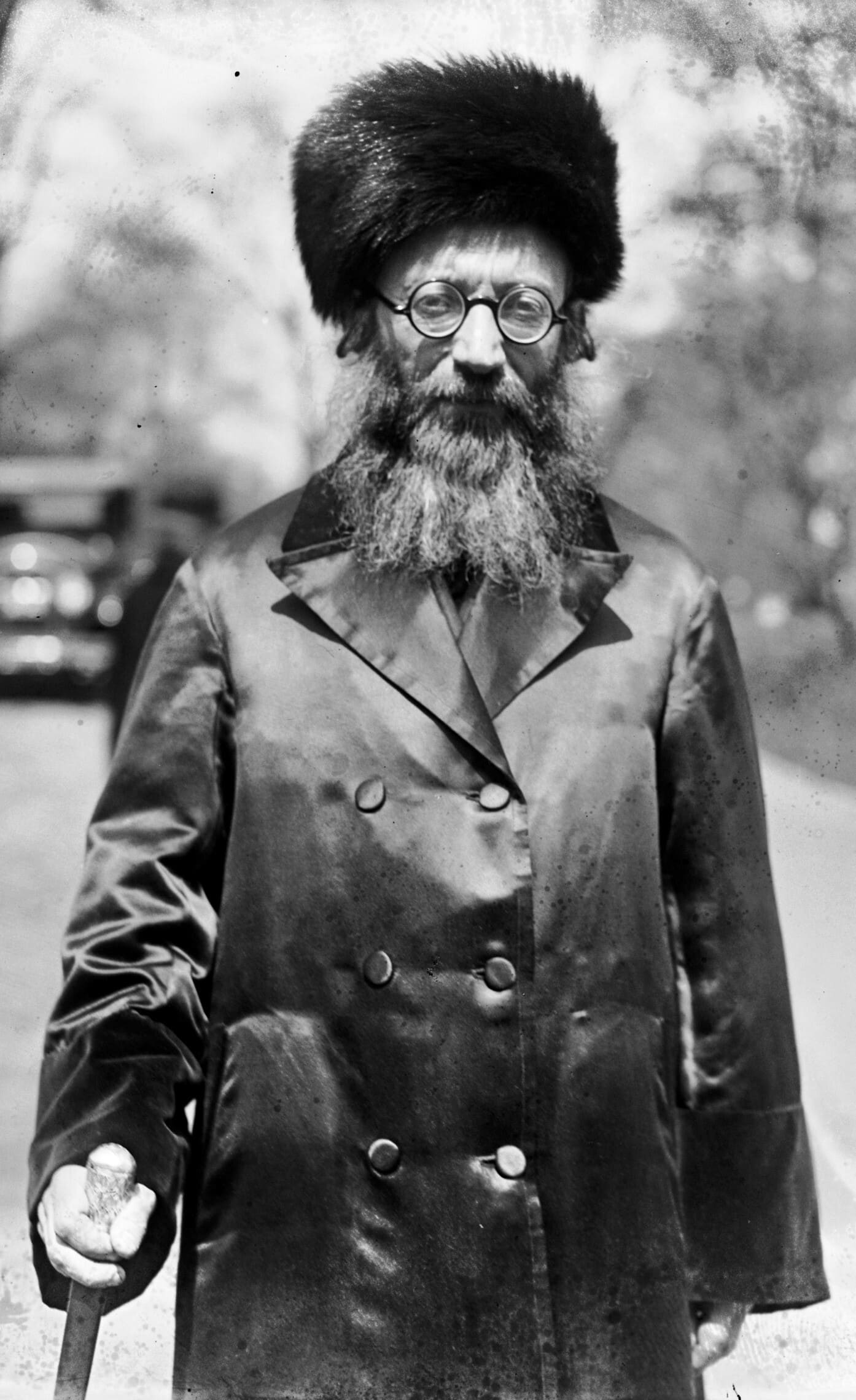 הרב אברהם יצחק הכהן קוק ב-1924 (צילום: Library of Congress)
