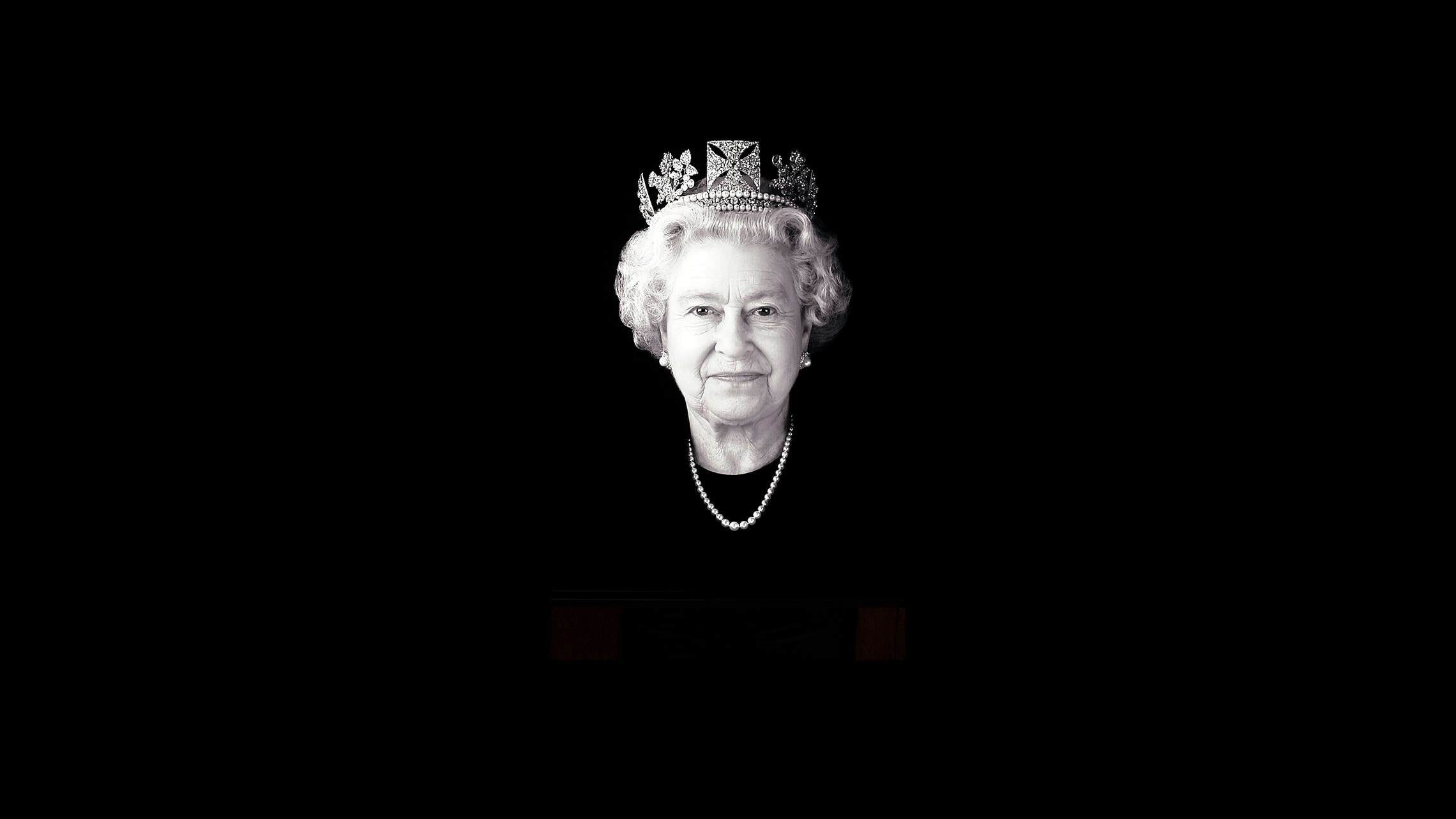 דיוקן של המלכה אליזבת השנייה מ-2004 (צילום: Rob Munday via AP)