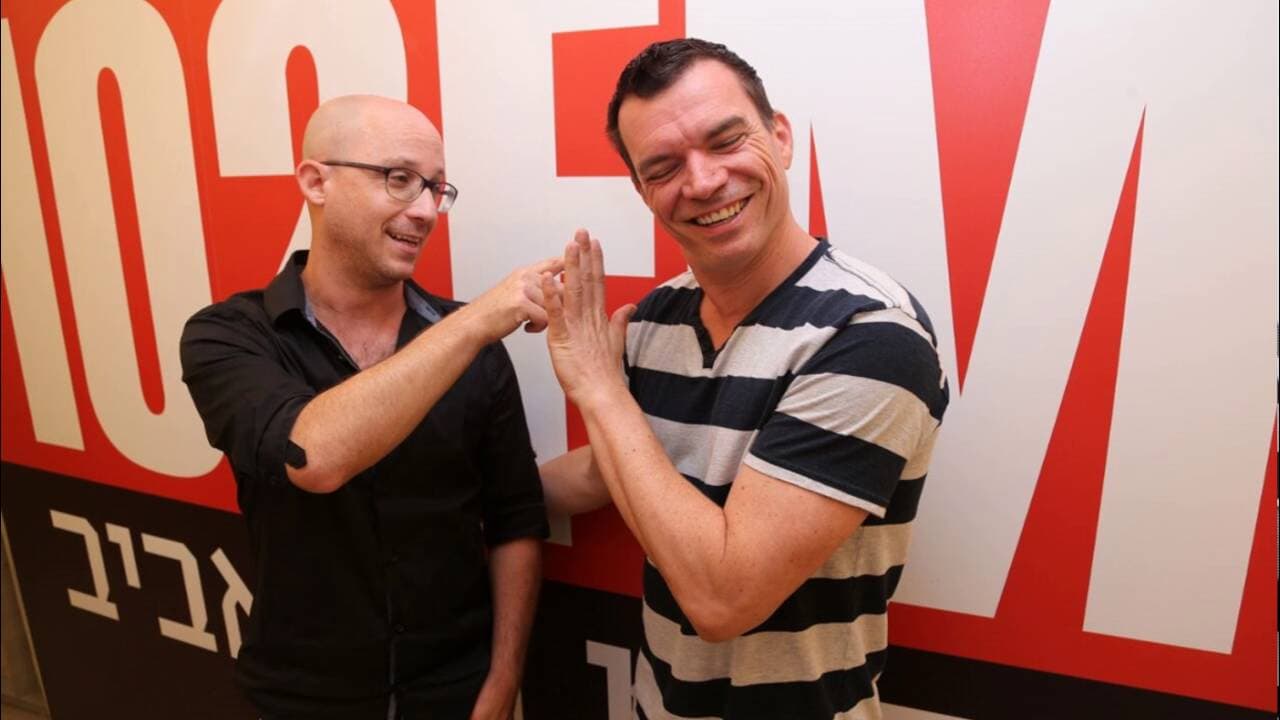 שרון טייכר וערן זרחוביץ ברדיו 102fm (צילום: צילום מסך, יוטיוב)