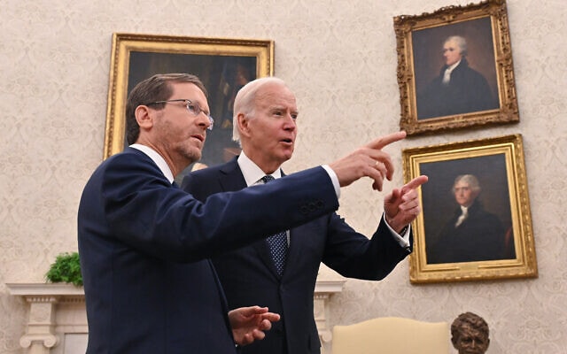 הנשיא יצחק הרצוג בפגישה עם נשיא ארה&quot;ב ג&#039;ו ביידן בבית הלבן בוושינגטון, 26 באוקטובר 2022 (צילום: קובי גדעון/לע&quot;מ)