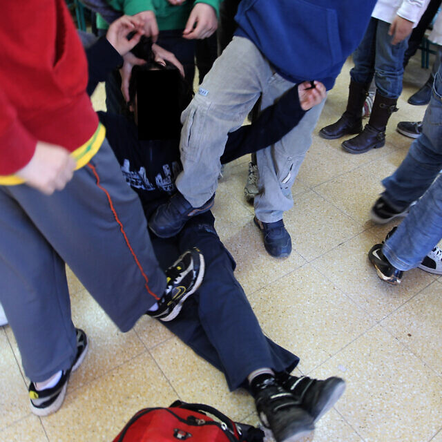אלימות בבית ספר בישראל, תמונת אילוסטרציה (צילום: נתי שוחט, פלאש 90)