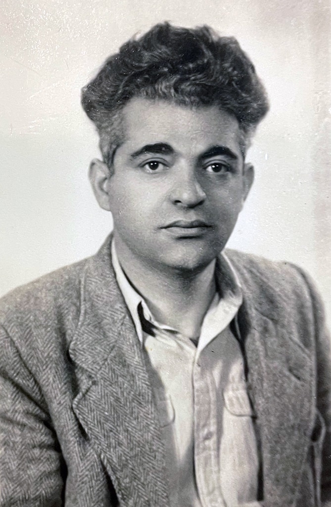 רפאל אליעז בצעירותו (צילום: מתוך עזבונו של רפאל אליעז בארכיון &quot;גנזים&quot;)
