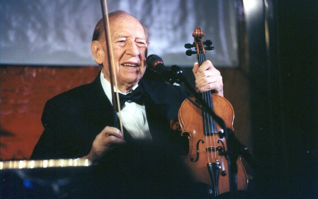 הנרי יאנגמן עם הכינור ב-1997 (צילום: Katty Radatz)