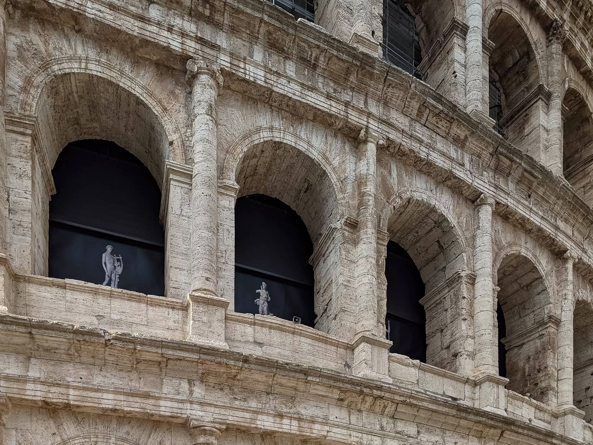 מבט על הקולוסיאום, רומא, אוגוסט 2022