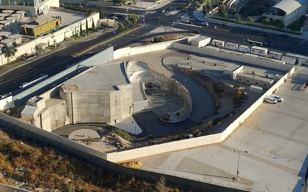 פרויקט אלמוג בבנייה בירושלים, יולי 2019 (צילום: אלון איזנמן, ויקיפדיה)
