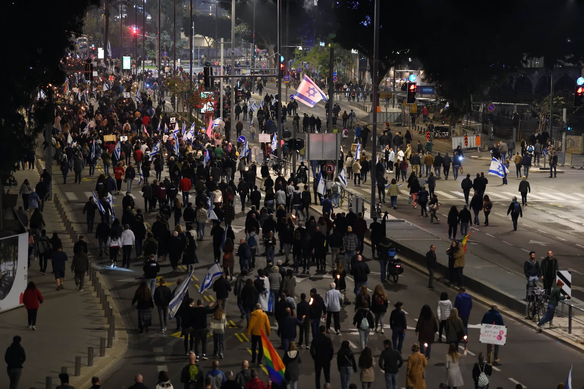 אלפי מפגינים נגד ממשלת נתניהו. תל אביב, 21 בינואר 2023 (צילום: Gili Yaari /Flash90)