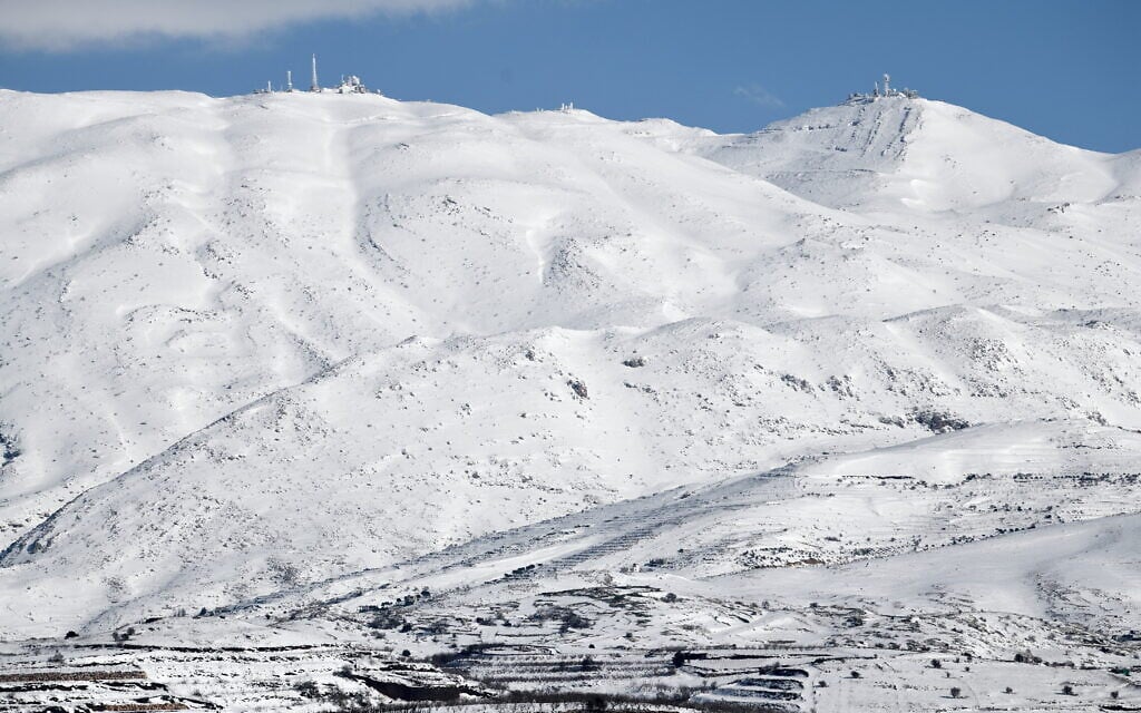 החרמון מכוסה שלג. בפברואר 2022 (צילום: גילי יערי/פלאש90)