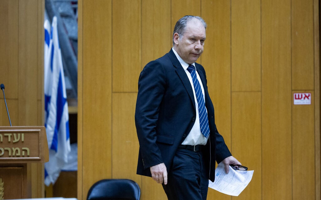 אילן בומבך בכנסת, 29 בספטמבר 2022 (צילום: יונתן זינדל, פלאש 90) אילן בומבך בכנסת, 29 בספטמבר 2022 (צילום: יונתן זינדל, פלאש 90)