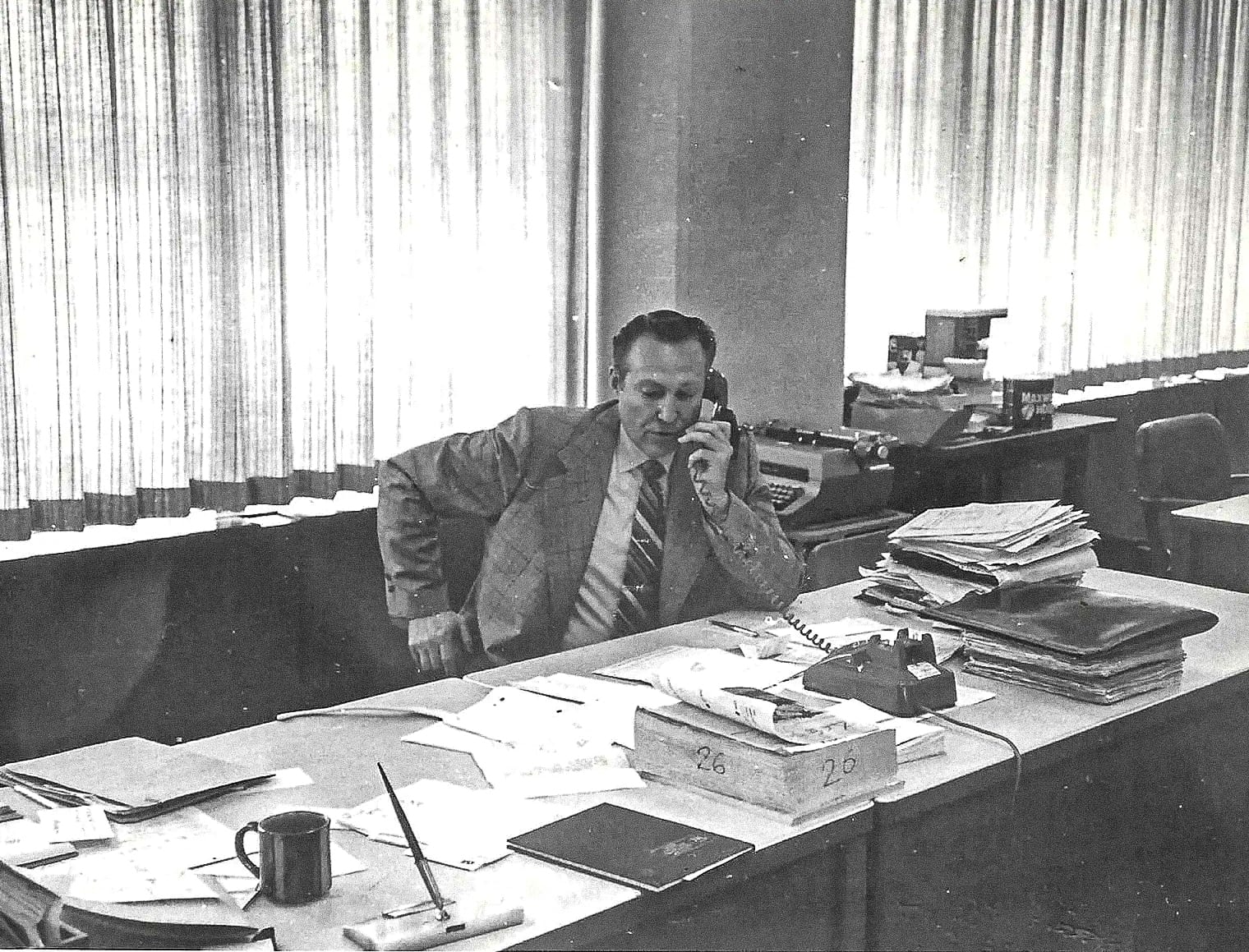 סוכן האף-בי-איי ראלף הימלסבך במהלך חקירת תיק די. בי. קופר בתחילת שנות השבעים (צילום: מתוך האלבום המשפחתי)