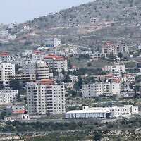 העיירה סילוואד הסמוכה לרמאללה (צילום: גילי יערי, פלאש 90) העיירה סילוואד הסמוכה לרמאללה (צילום: גילי יערי, פלאש 90)