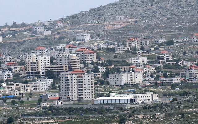העיירה סילוואד הסמוכה לרמאללה (צילום: גילי יערי, פלאש 90) העיירה סילוואד הסמוכה לרמאללה (צילום: גילי יערי, פלאש 90)
