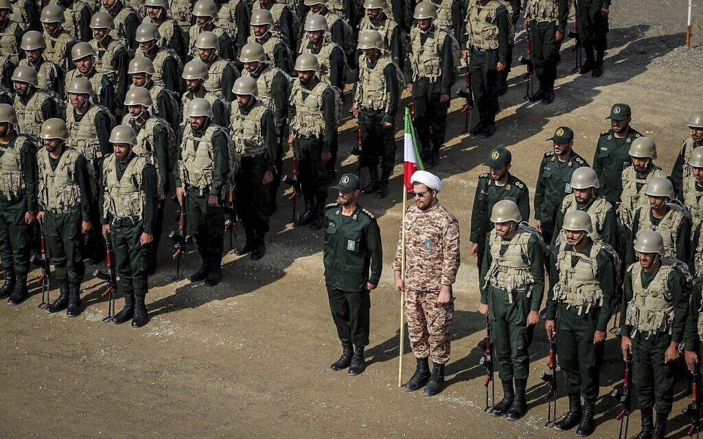 חיל הרגלים של משמרות המהפכה באיראן, 17 באוקטובר 2022 (צילום: Iranian Revolutionary Guard's Ground Force via AP)