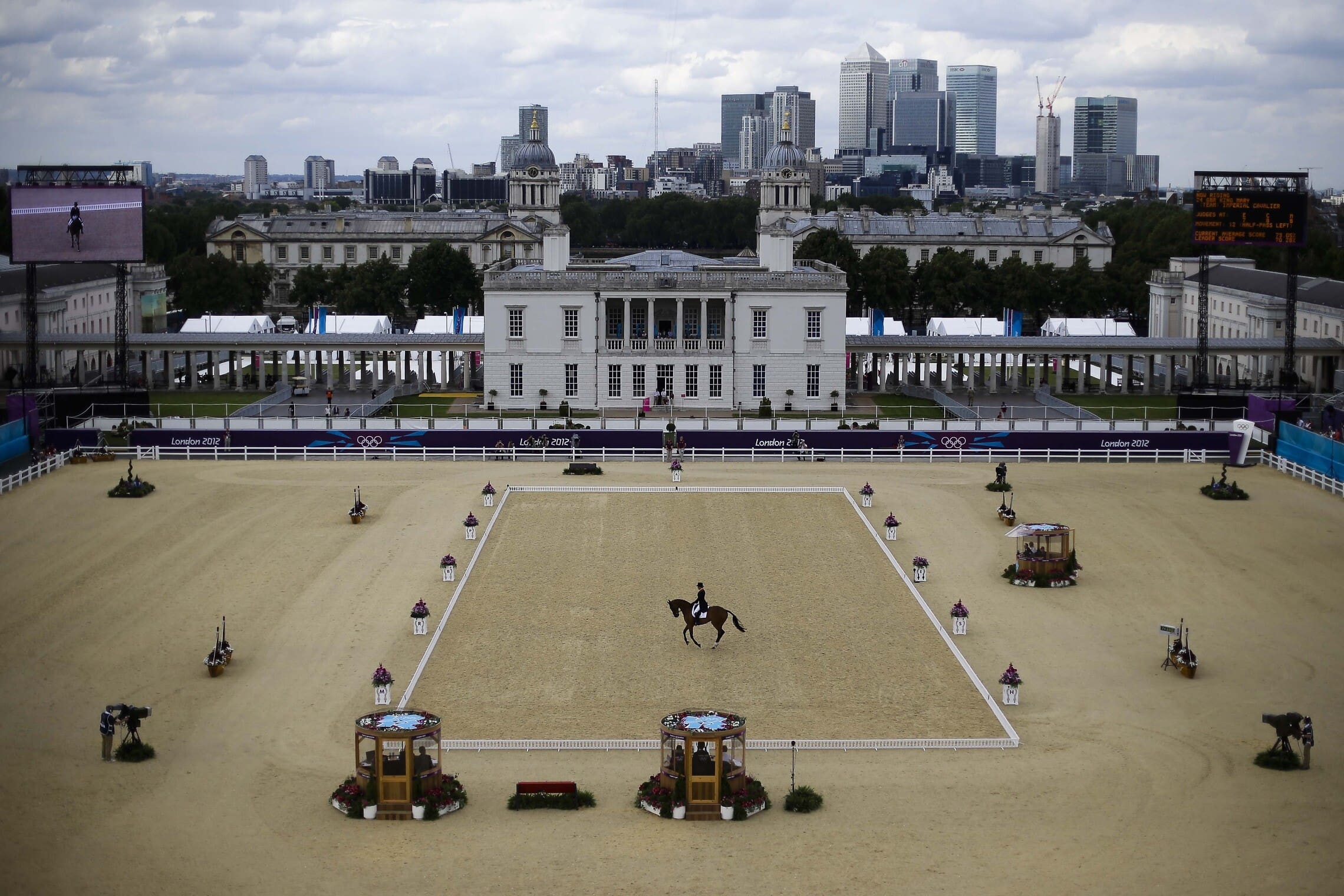 תחרות סוסים בגריניץ&#039; פארק, אולימפיאדת לונדון, 28 ביולי 2012 (צילום: AP Photo/Markus Schreiber)