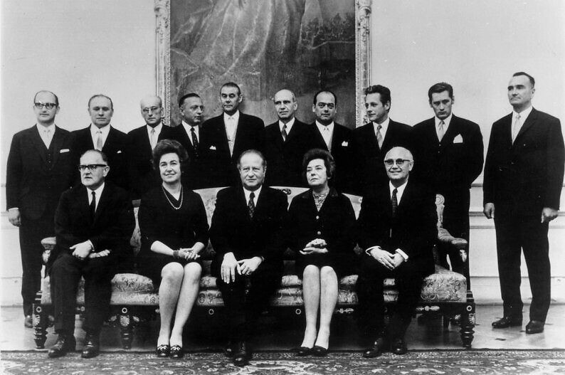 חברי ממשלתו של ברונו קרייסקי ב־1970, בהם אוטו רש והנס אלינגר (צילום: CC BY-SA 2.0/ Votava SPÖ Presse und Kommunikation)