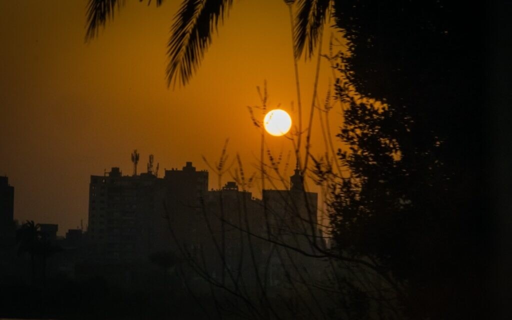 שקיעה מעל הנילוס (צילום: חנני רפופורט)