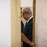 ראש הממשלה בנימין נתניהו בבית המשפט המחוזי בירושלים, 25 ביוני 2023 (צילום: אורן בן חקון/פול)