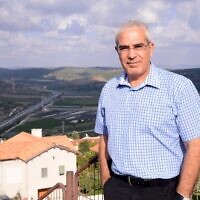 אלי אבוטבול, לשעבר ראש המועצה האזורית זכרון יעקב (צילום: מתוך עמוד הפייסבוק של המצולם)