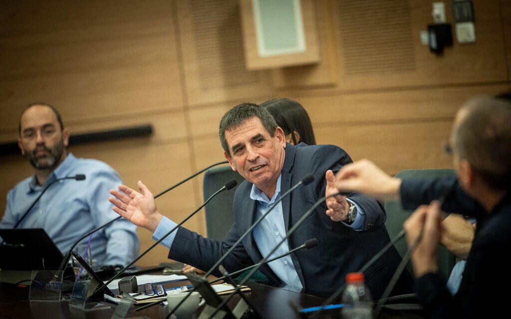 יואב סגלוביץ בכנסת, 19 בינואר 2023 (צילום: יונתן זינדל, פלאש90) יואב סגלוביץ בכנסת, 19 בינואר 2023 (צילום: יונתן זינדל, פלאש90)