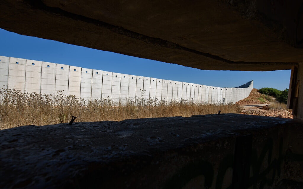 חומת הגבול עם לבנון באזור מטולה, 19 ביולי 2023 (צילום: Ayal Margolin/FLASH90)