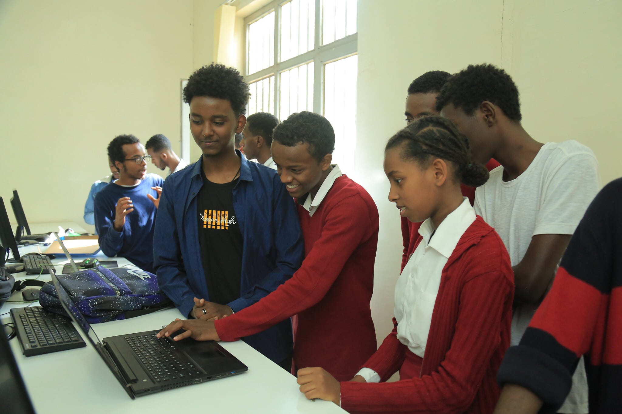 תלמידי תיכון במרכז STEMpower בפוקה שבבישופטו, אתיופיה, יולי 2023 (צילום: באדיבות STEMpower)