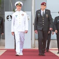 הרמטכ"ל הרצי הלוי לצד יו"ר הוועדה הצבאית של נאט"ו האדמירל רוב באואר, ספטמבר 2023