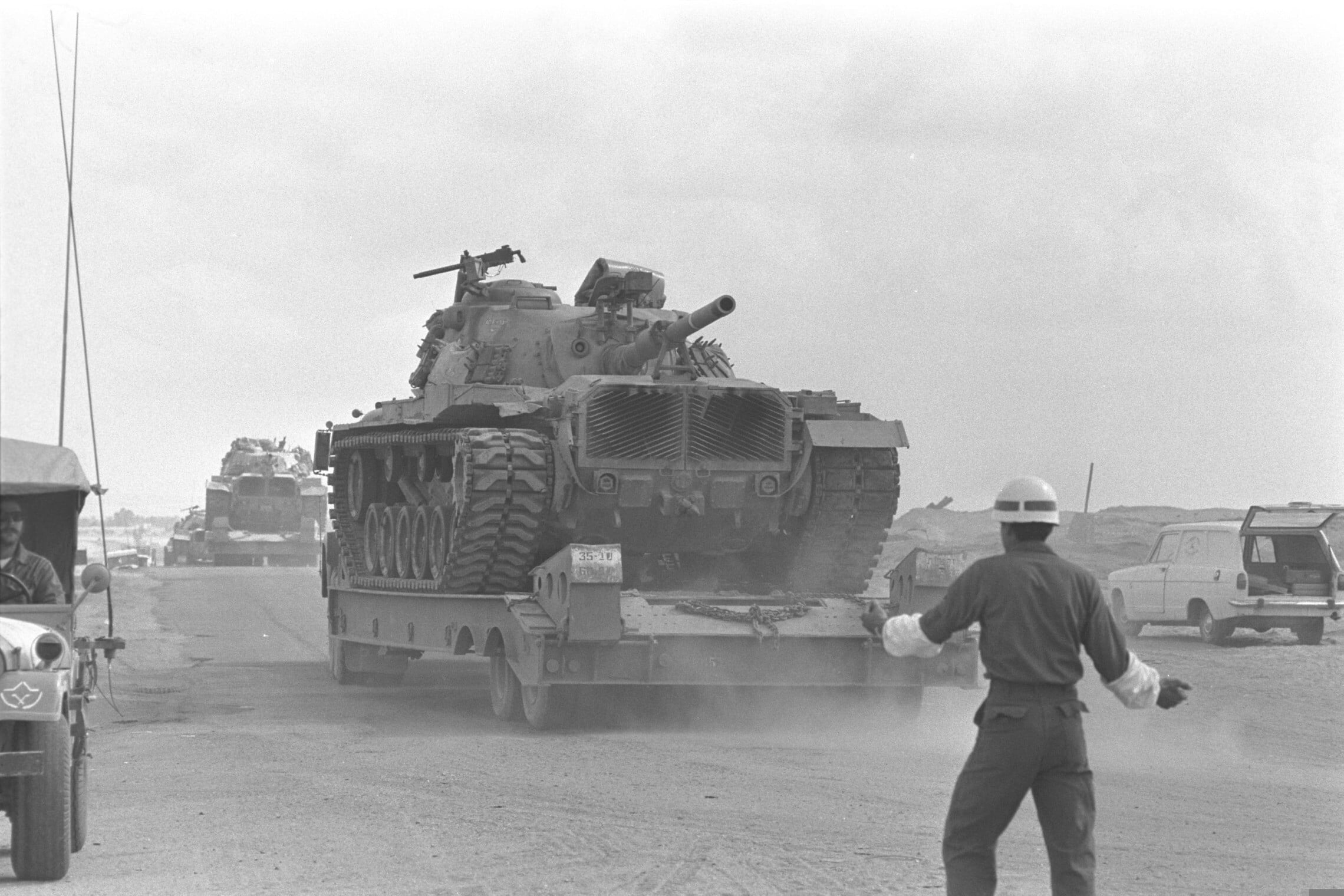טנק באזור תעלת סואת, 24 בפברואר 1974 (צילום: משה מילנר, לע&quot;מ)
