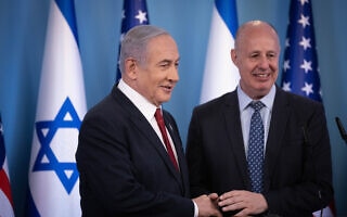 ראש המל"ל צחי הנגבי וראש הממשלה בנימין נתניהו, ספטמבר 2023 (צילום: חיים גולדברג/פלאש90) ראש המל"ל צחי הנגבי וראש הממשלה בנימין נתניהו, ספטמבר 2023 (צילום: חיים גולדברג/פלאש90)