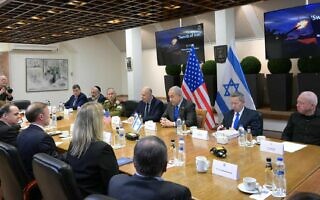 היועץ לביטחון לאומי של ארצות הברית ג'ייק סאליבן וחברי הקבינט לניהול המלחמה בקריה בתל אביב, 14 בדצמבר 2023 (צילום: עמוס בן גרשום/לע"מ) היועץ לביטחון לאומי של ארצות הברית ג'ייק סאליבן וחברי הקבינט לניהול המלחמה בקריה בתל אביב, 14 בדצמבר 2023 (צילום: עמוס בן גרשום/לע"מ)