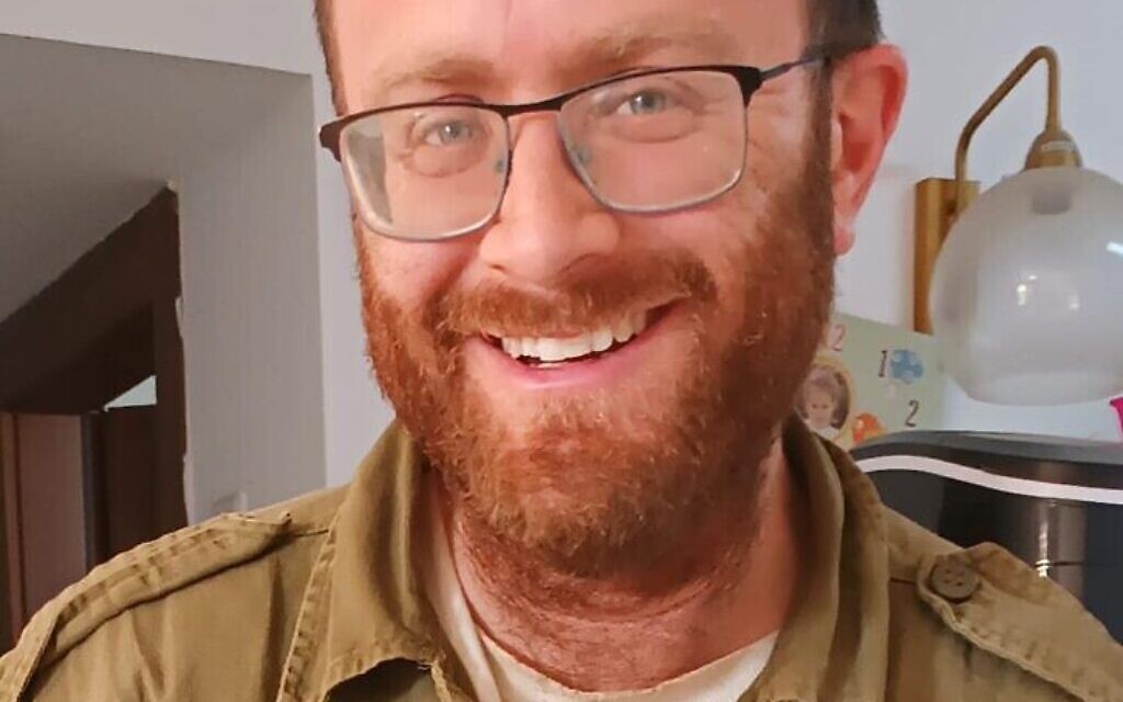 רס"ר (מיל') אלישע לוינשטרן, בן 38 מחריש שנפל בקרבות ברצועת עזה, 14 בדצמבר 2023 (צילום: דובר צה"ל) רס"ר (מיל') אלישע לוינשטרן, בן 38 מחריש שנפל בקרבות ברצועת עזה, 14 בדצמבר 2023 (צילום: דובר צה"ל)