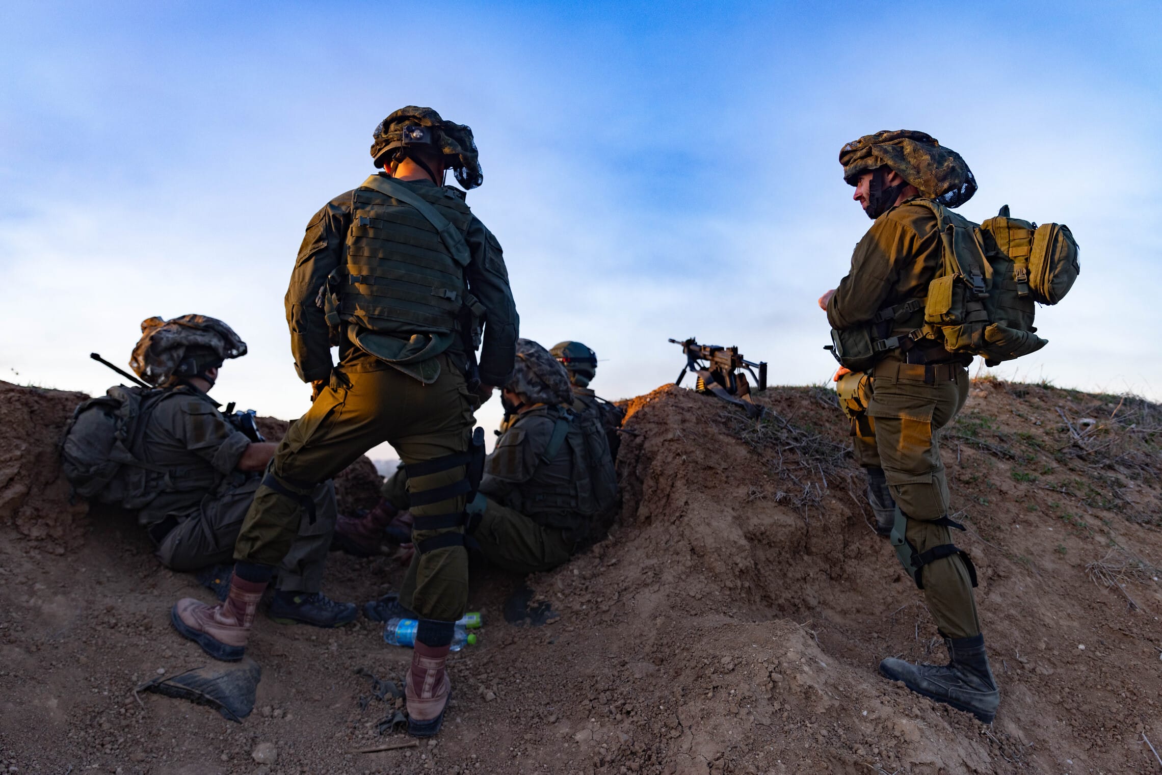 חיילי צה&quot;ל בגבול רצועת עזה. 7 בינואר 2024 (צילום: Chaim Goldberg/Flash90)
