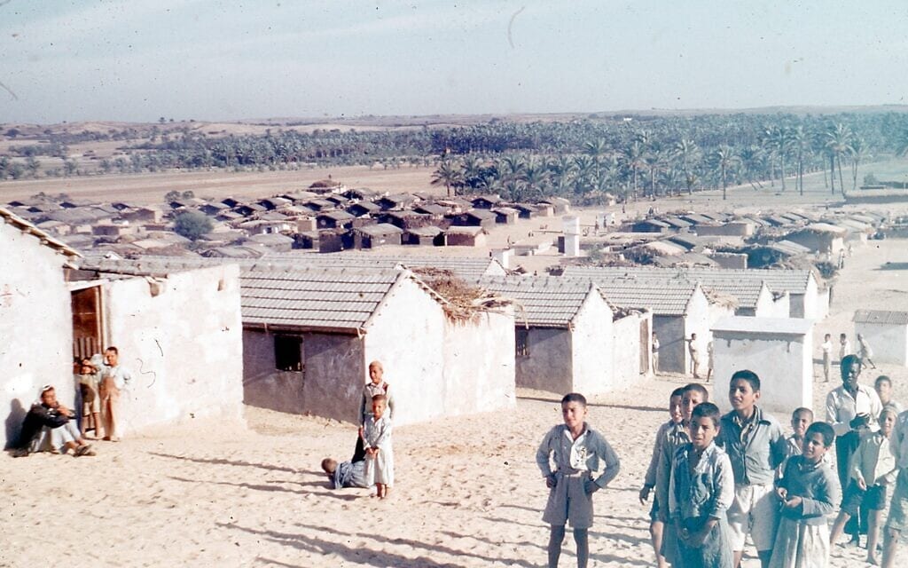 בתים ברצועת עזה, 1956 (צילום: משה מרלין לוין, אוסף מיתר, הספרייה הלאומית, ויקיפדיה)