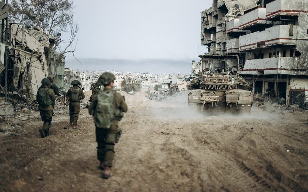 פעילות לוחמי גדוד 7220 בחטיבת יפתח בשג'אעיה. דצמבר 2023 (צילום: דובר צה״ל ) פעילות לוחמי גדוד 7220 בחטיבת יפתח בשג'אעיה. דצמבר 2023 (צילום: דובר צה״ל )