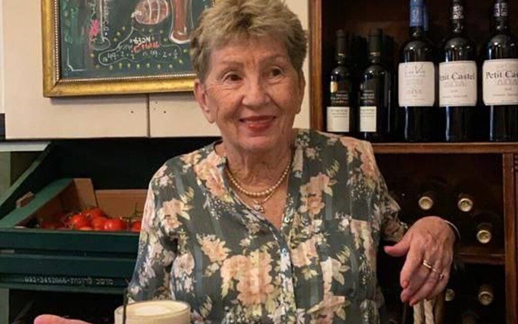 עדנה בלושטיין בת ה-79, נרצחה בפיגוע ברעננה ב-15 בינואר 2024 (צילום: המשפחה)