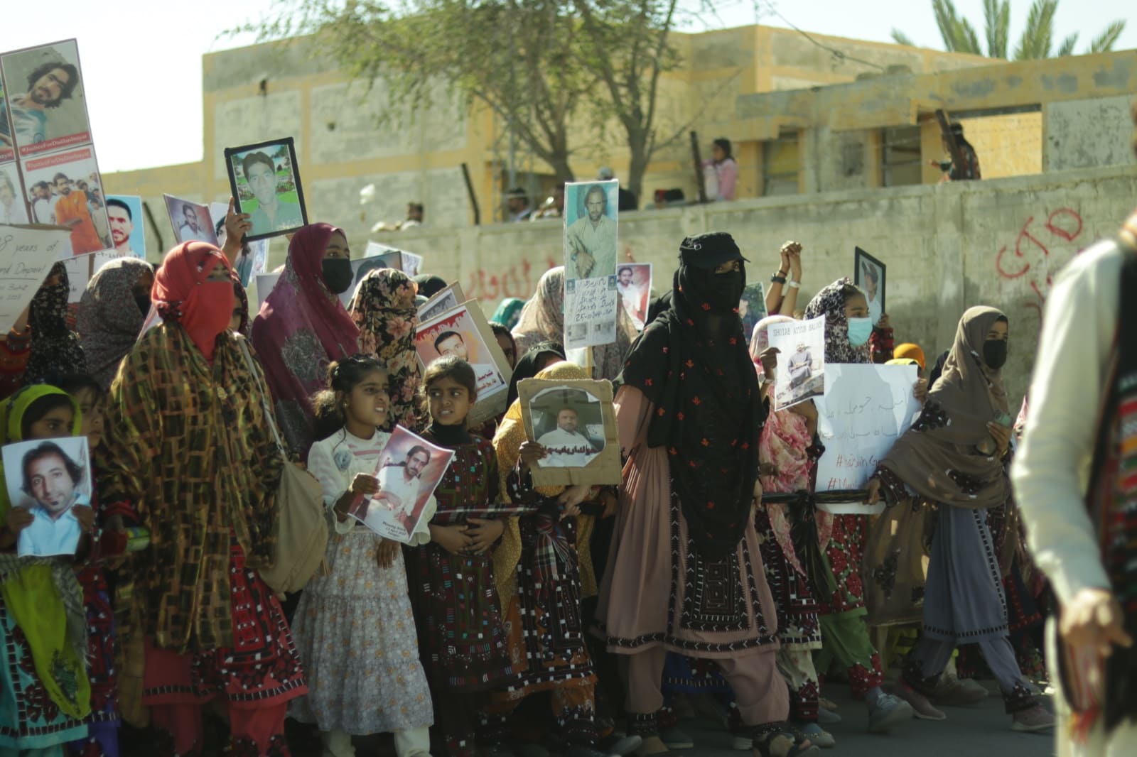 נשים וילדות בלוצ&#039;יות מפגינות ברחבי החבל נגד המדיניות הפקיסטנית, דצמבר 2023–ינואר 2024 (צילום: BYC)