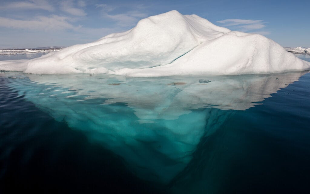 האוקיינוס הארקטי (צילום: AWeith, פורסם בוויקיפדיה ואושר לשימוש חופשי)