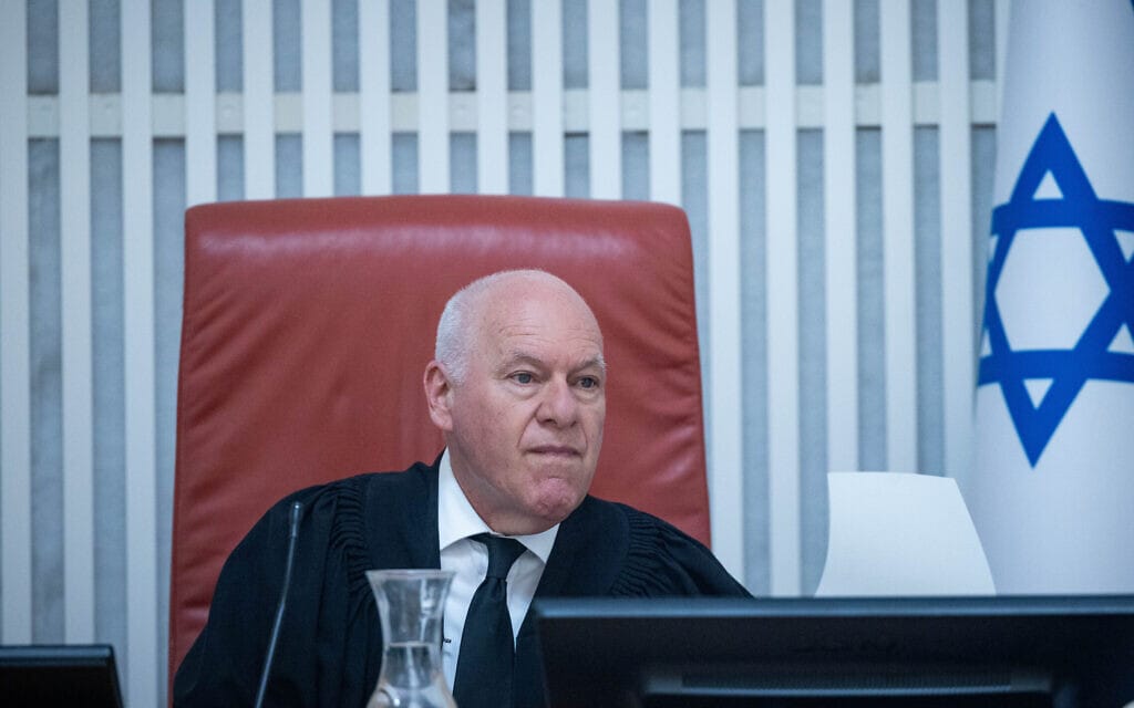ממלא מקום נשיא בית המשפט העליון עוזי פוגלמן (צילום: יונתן זינדל/פלאש90)