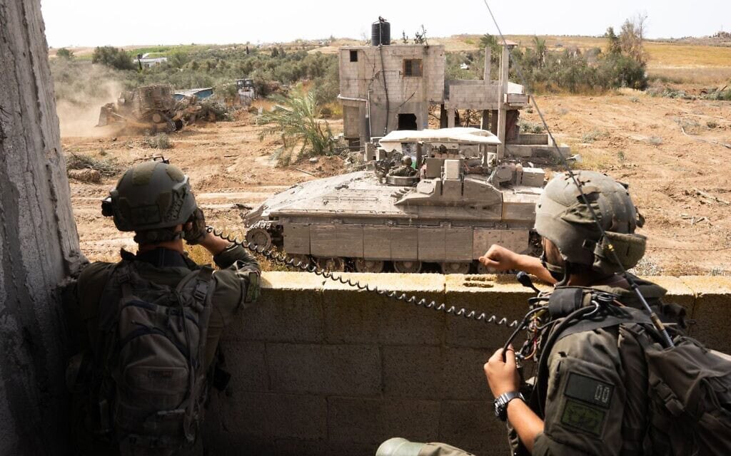 צה"ל בפעילות ברצועת עזה, 27 באפריל 2024 (צילום: דובר צה"ל) צה"ל בפעילות ברצועת עזה, 27 באפריל 2024 (צילום: דובר צה"ל)