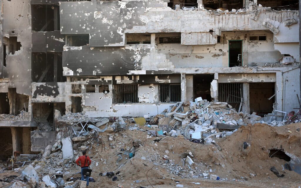 מתחם בית החולים שיפא במערב העיר עזה, 8 במאי 2024 (צילום: AFP)