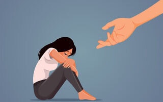 טיפול בטראומה, אילוסטרציה (צילום: nicoletaionescu / iStock) טיפול בטראומה, אילוסטרציה (צילום: nicoletaionescu / iStock)